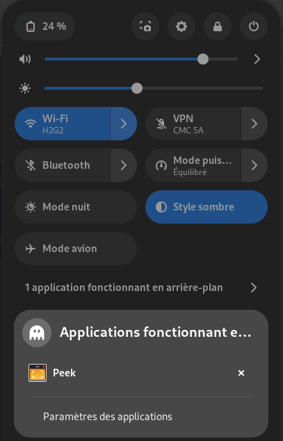 Fedora 38 GNOME - Applications en arrière plan