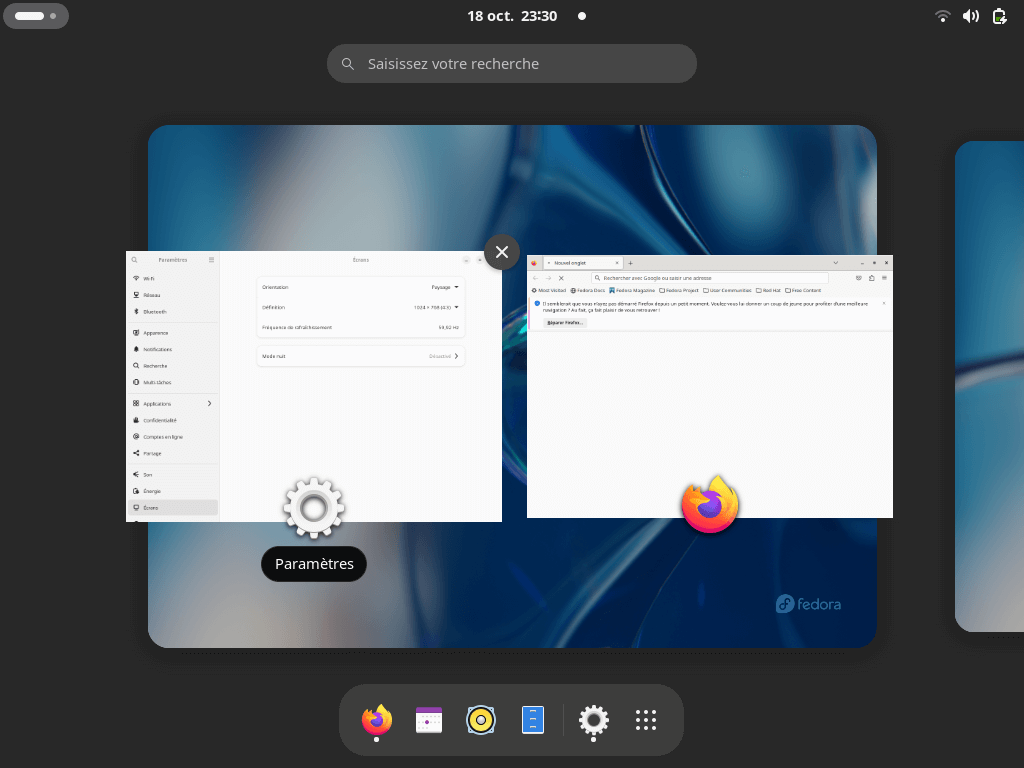 Fedora Linux 39 GNOME - Overview