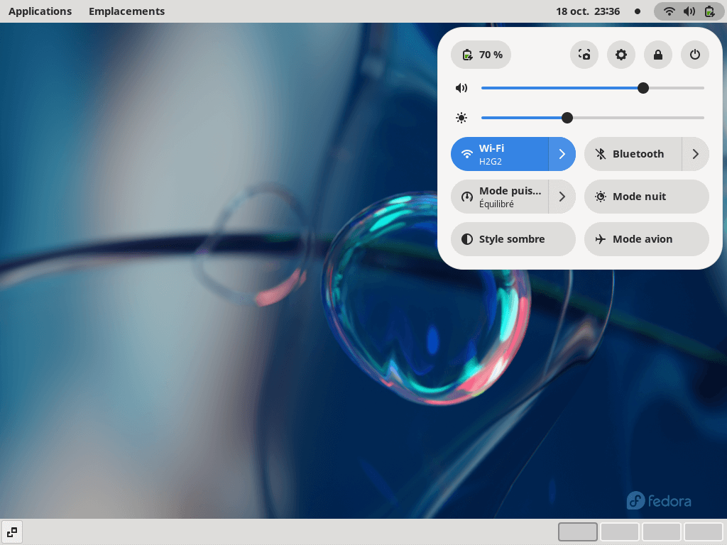 Fedora Linux 39 GNOME classique - Menu
