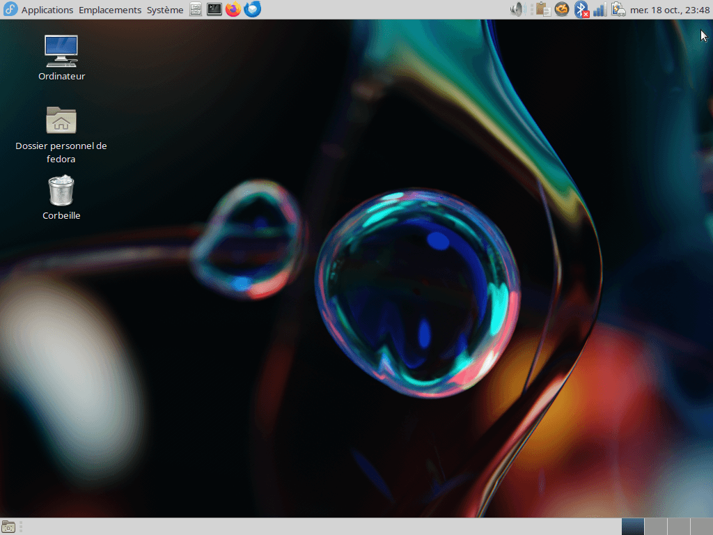 Fedora Linux 39 MATE - Bureau