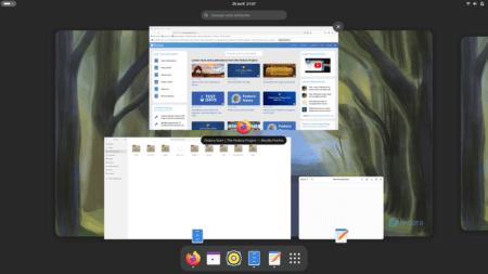 Fedora Linux 40 GNOME - Overview